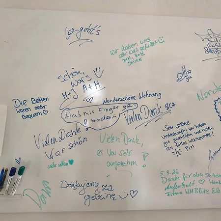 アパート Statt - Individuelle, Gemuetliche Dachgeschosswohnung Zum Wohlfuehlen - Im Herzen *