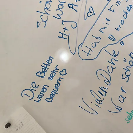 Statt - Individuelle, Gemuetliche Dachgeschosswohnung Zum Wohlfuehlen - Im Herzen *